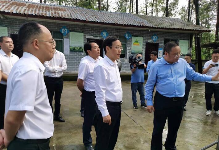 市委副書記喻在崗來公司調研農業產業發展